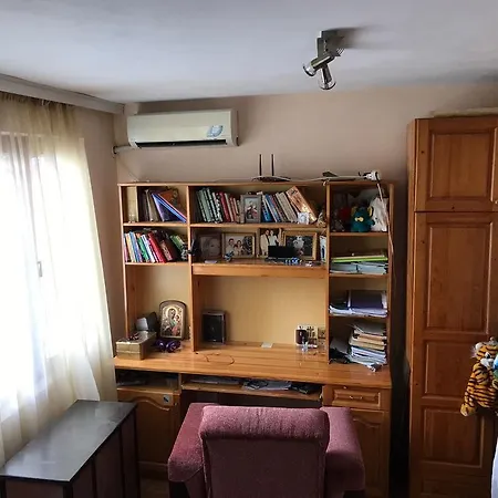 Two-bedroom アパート *